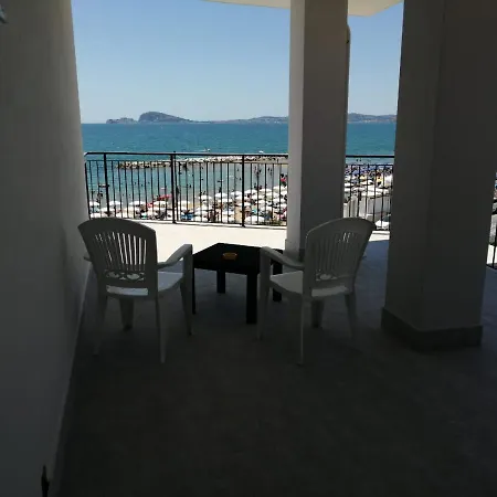 Hotel Tirreno 2*